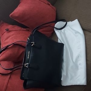 Michael Kors tote